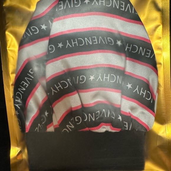 Baby Bonnets - Picture 14 of 16